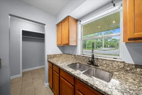 1214 SE 36th Avenue Ocala FL 34471