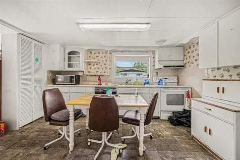 168 W Wilbur Avenue Lake Mary FL 32746
