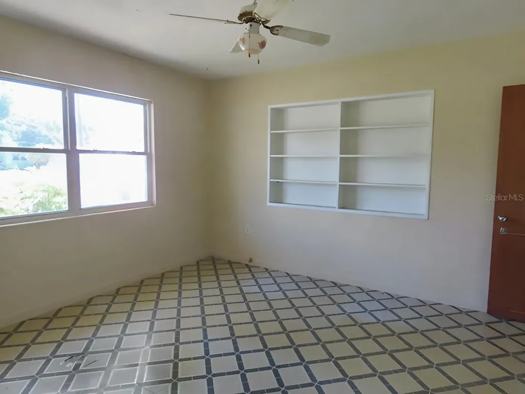 2447 Foster Lane Sarasota FL 34239
