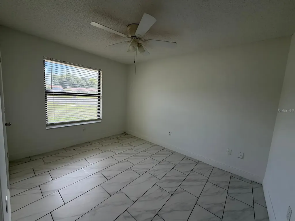 2356 Royale Oaks Boulevard Kissimmee FL 34744