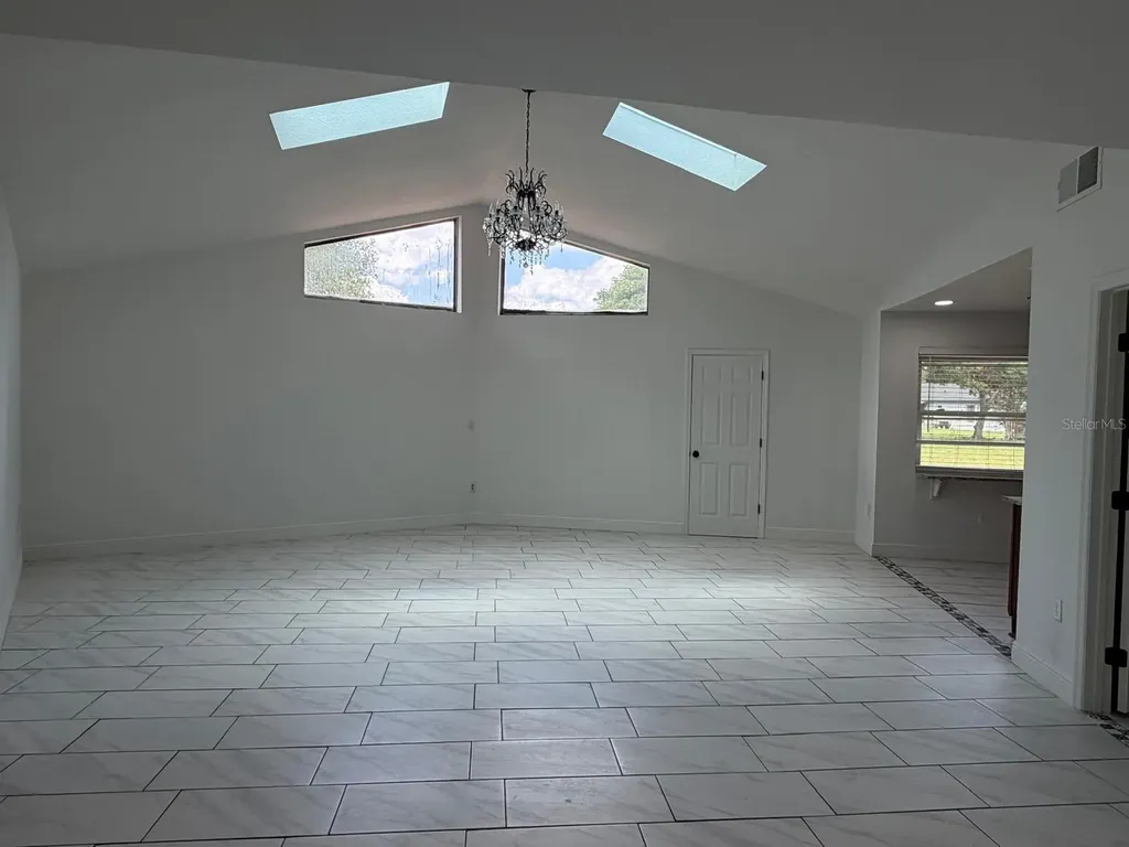 2356 Royale Oaks Boulevard Kissimmee FL 34744