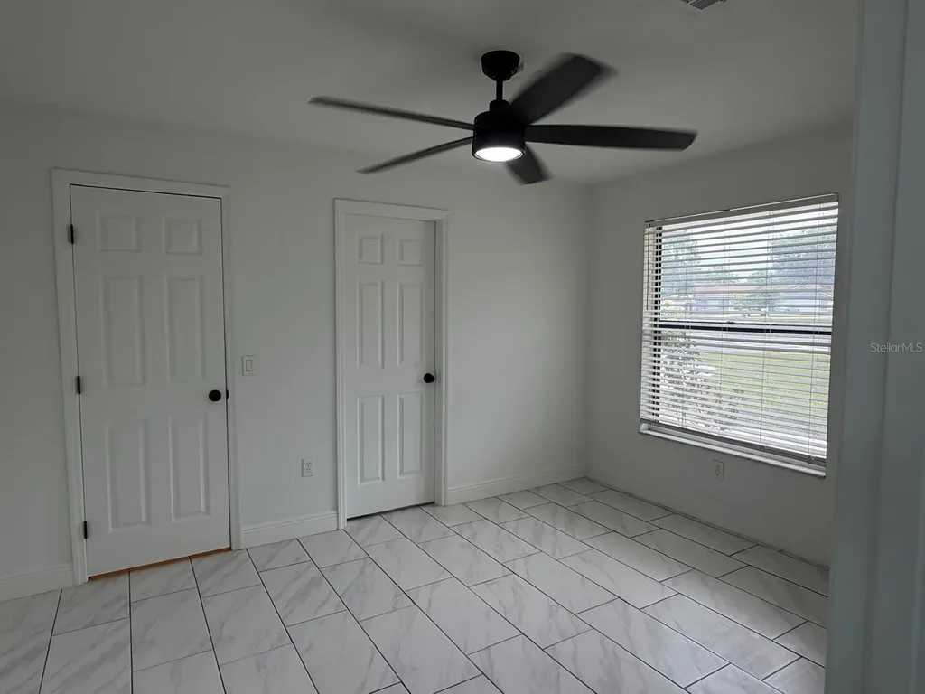 2356 Royale Oaks Boulevard Kissimmee FL 34744