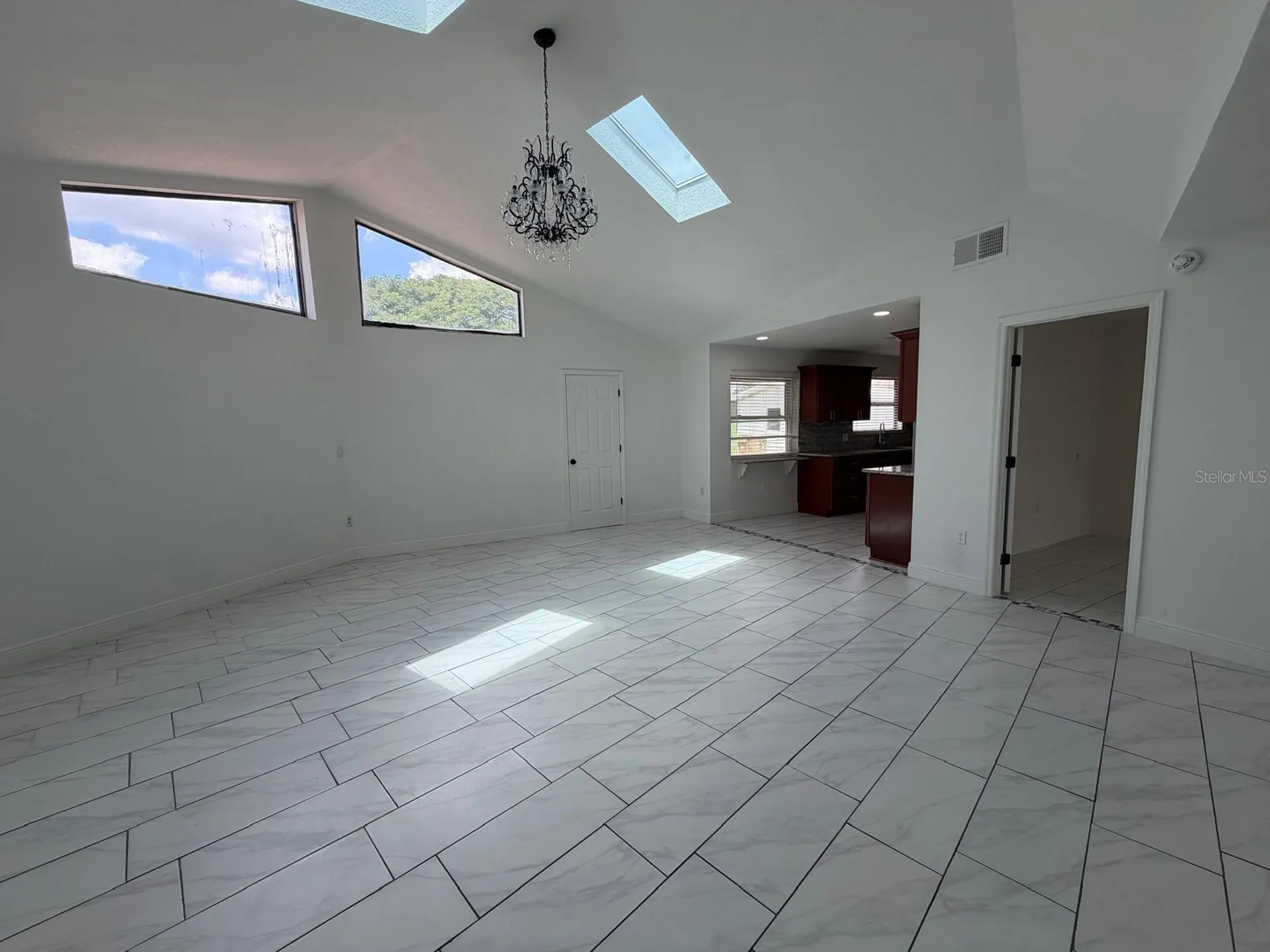 2356 Royale Oaks Boulevard Kissimmee FL 34744