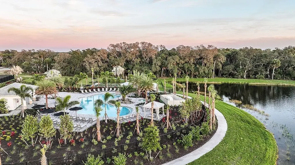 7524 Moonbeam Avenue Sarasota FL 34241