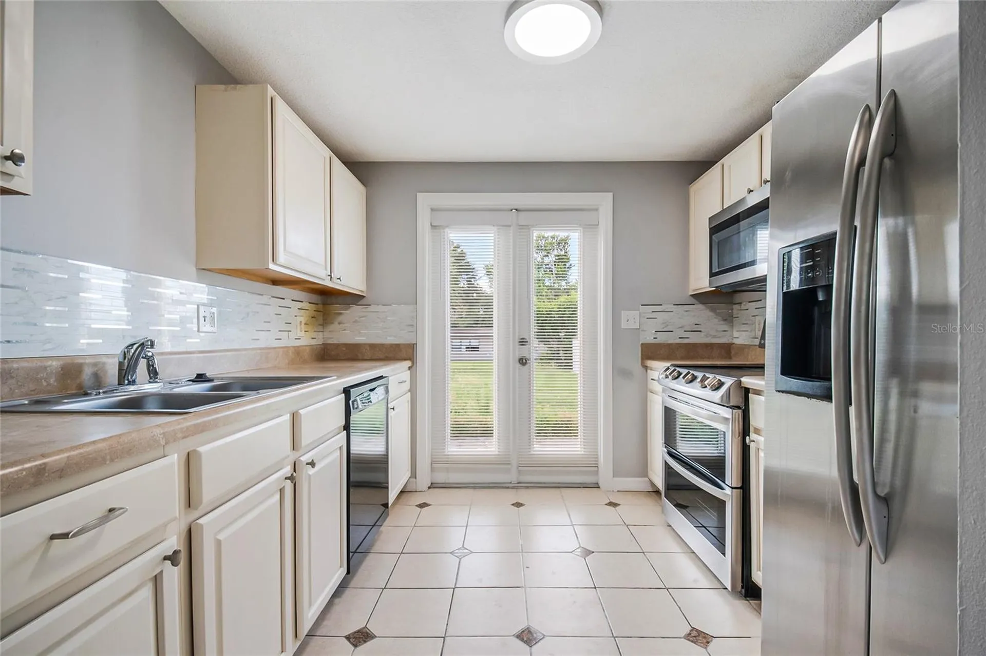 735 Alton Avenue Orlando FL 32804