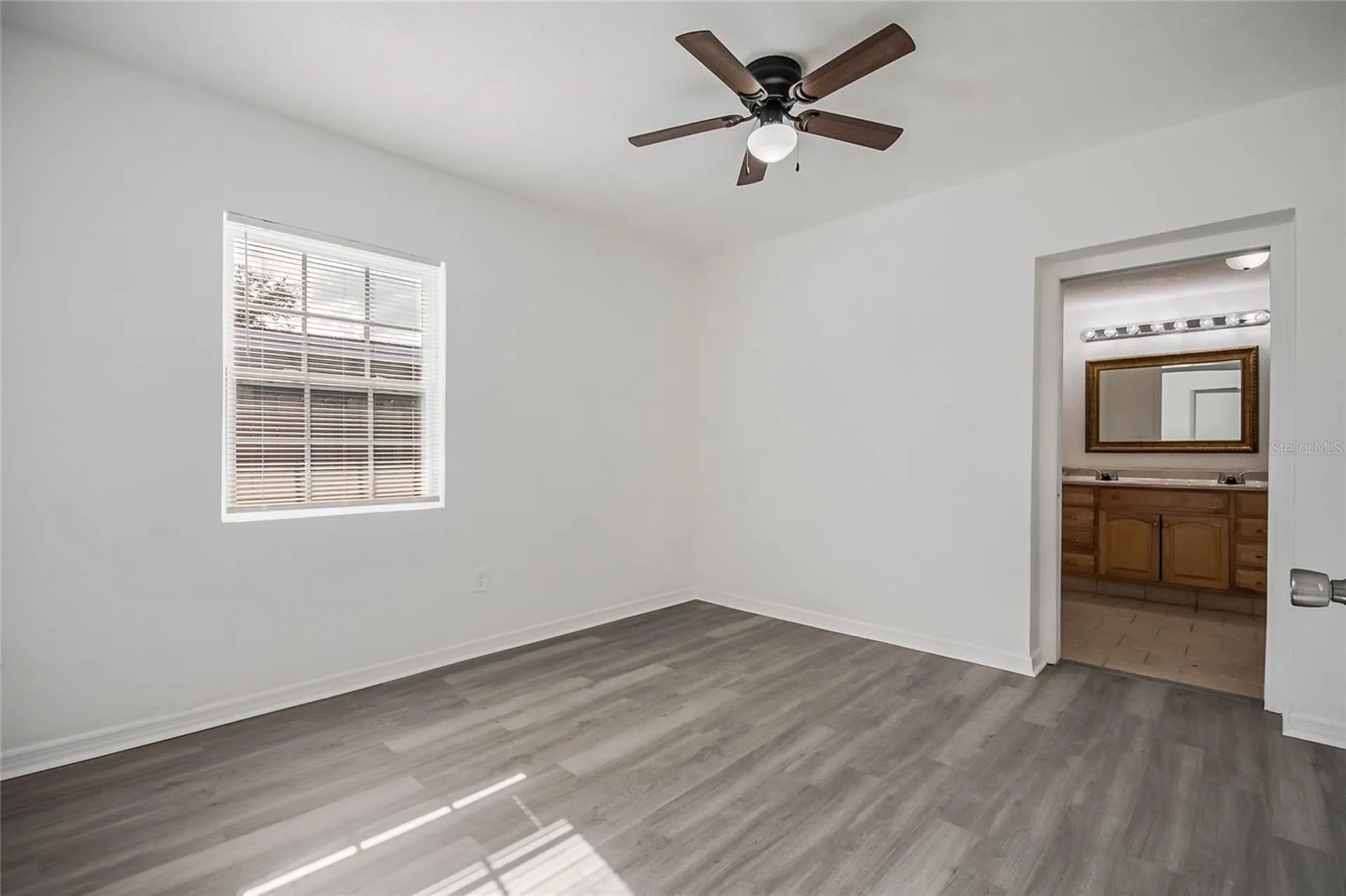 735 Alton Avenue Orlando FL 32804