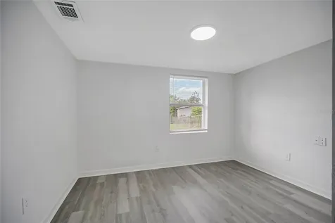 735 Alton Avenue Orlando FL 32804