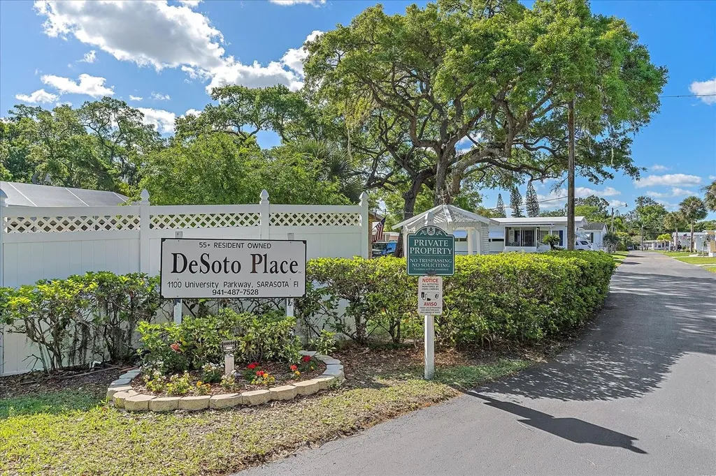 1100 University Parkway Sarasota FL 34234