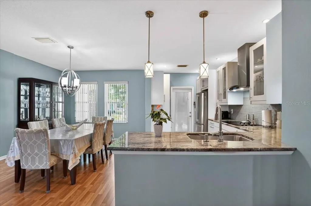 707 Cypress Park Avenue Tarpon Springs FL 34689