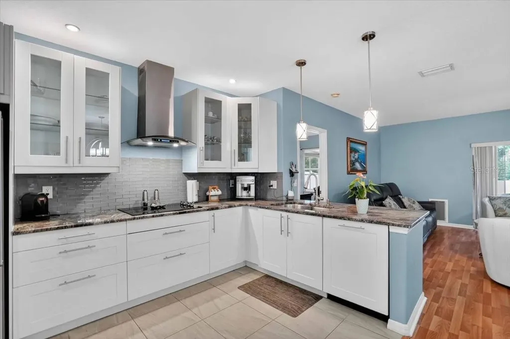 707 Cypress Park Avenue Tarpon Springs FL 34689