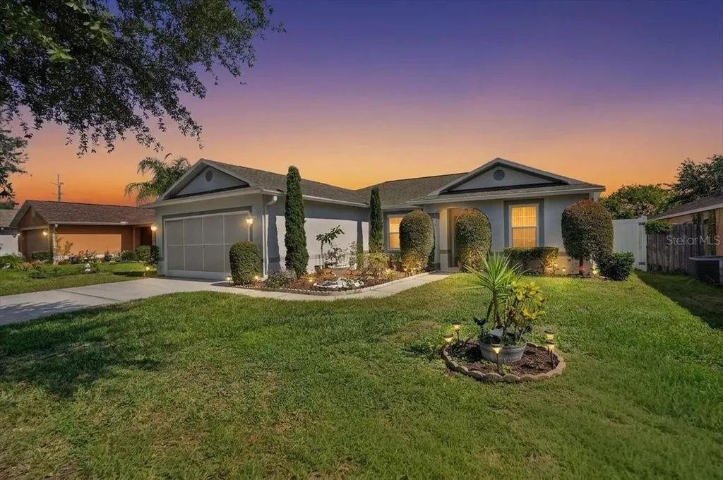 707 Cypress Park Avenue Tarpon Springs FL 34689