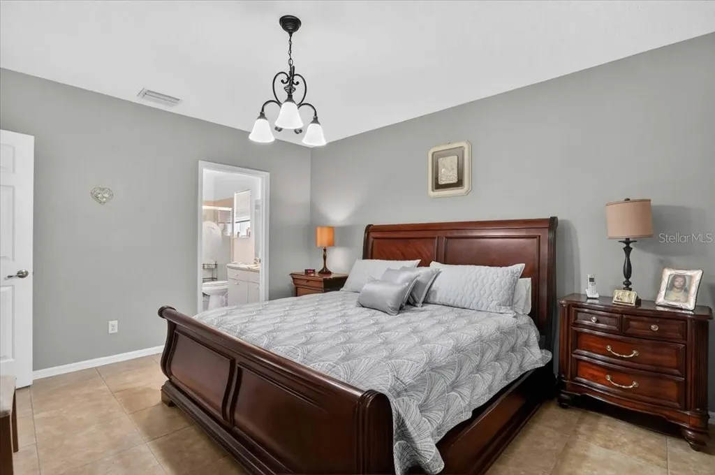 707 Cypress Park Avenue Tarpon Springs FL 34689