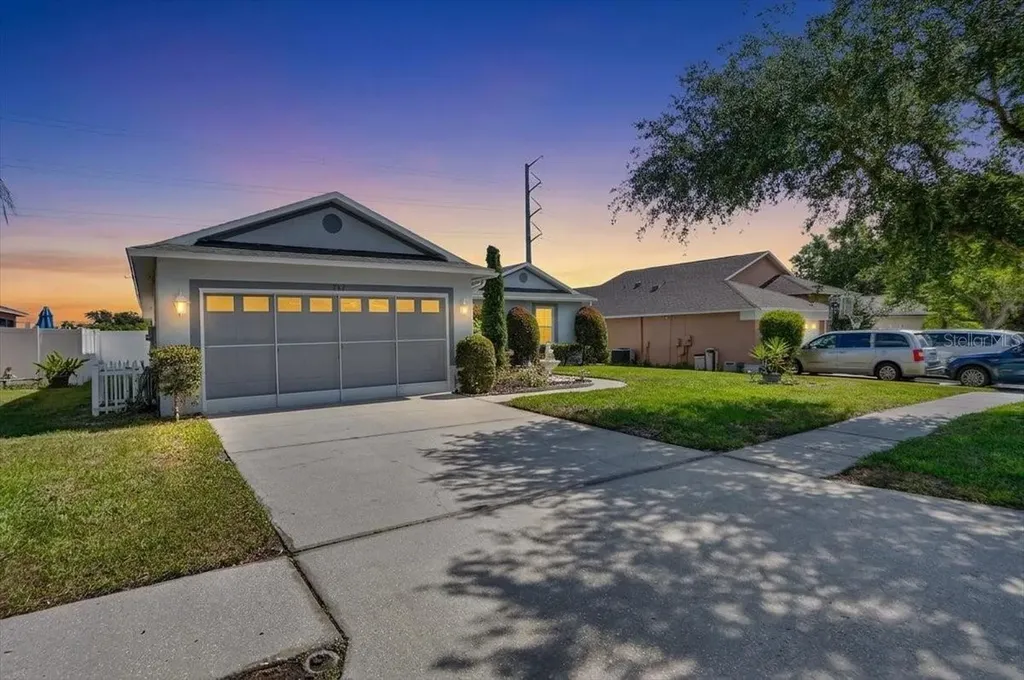 707 Cypress Park Avenue Tarpon Springs FL 34689