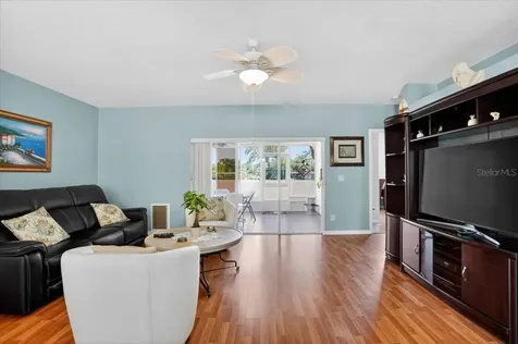 707 Cypress Park Avenue Tarpon Springs FL 34689