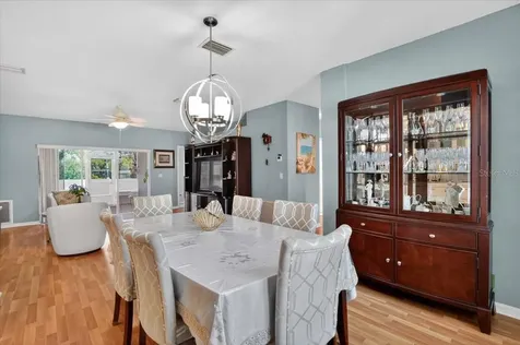 707 Cypress Park Avenue Tarpon Springs FL 34689