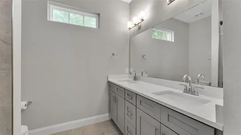 1221 King Avenue Lakeland FL 33803