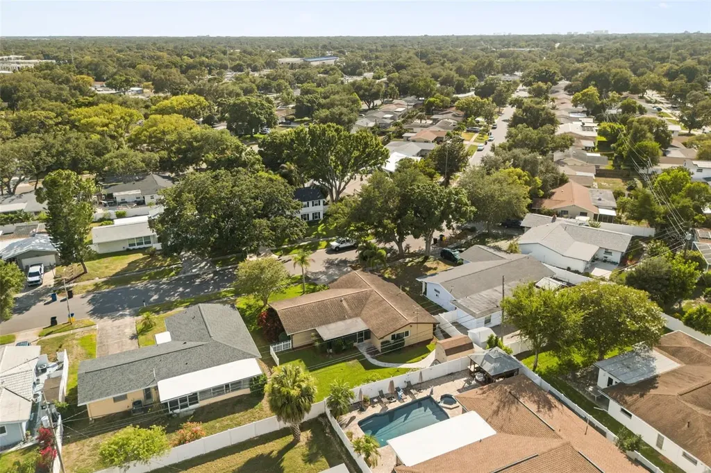2288 Habersham Drive Clearwater FL 33764