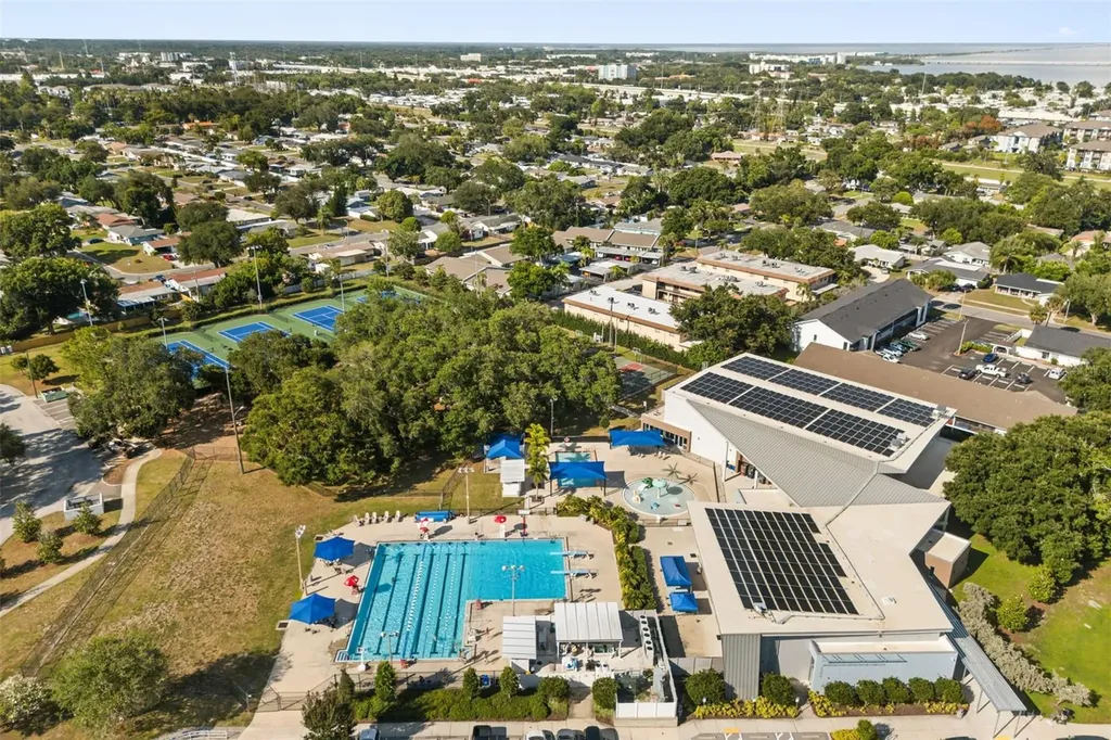 2288 Habersham Drive Clearwater FL 33764
