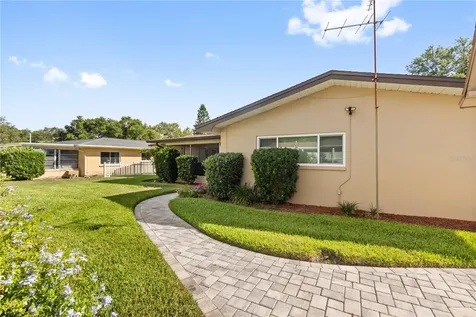 2288 Habersham Drive Clearwater FL 33764