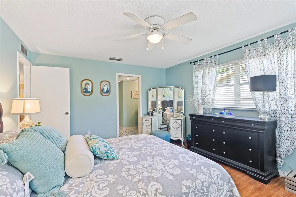 2220 Marshall Drive Dunedin FL 34698
