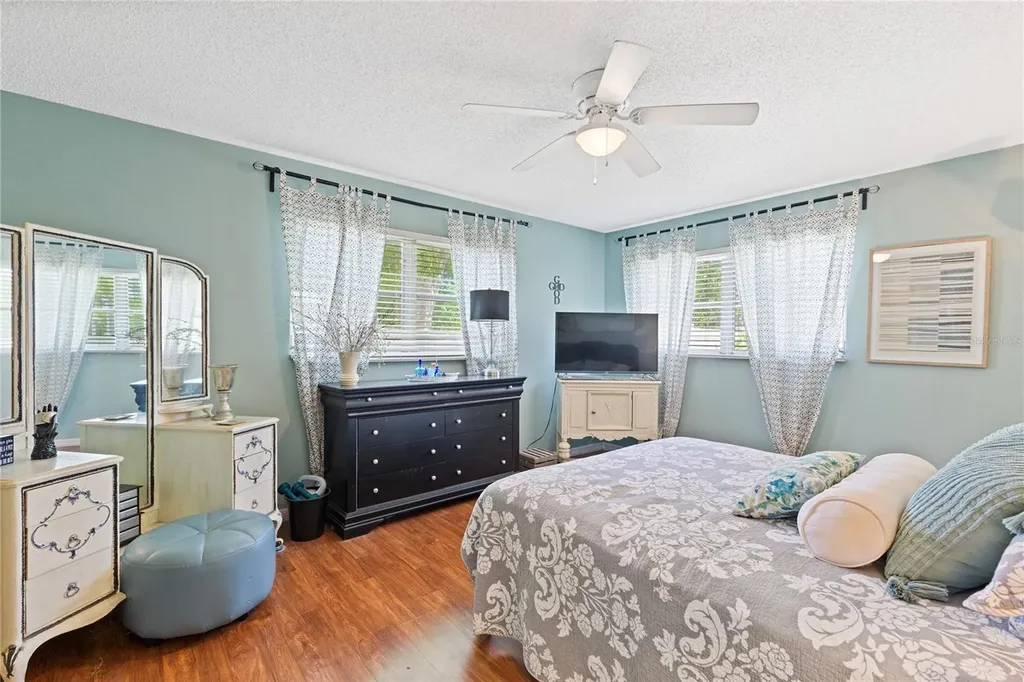 2220 Marshall Drive Dunedin FL 34698