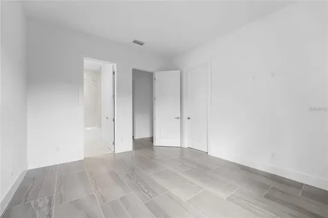 9847 Laurel Berry Drive Orlando FL 32827