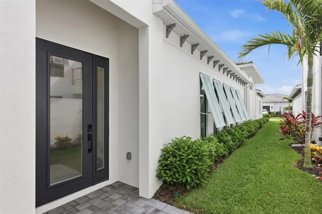 5931 Cat Claw Lane Bradenton FL 34210
