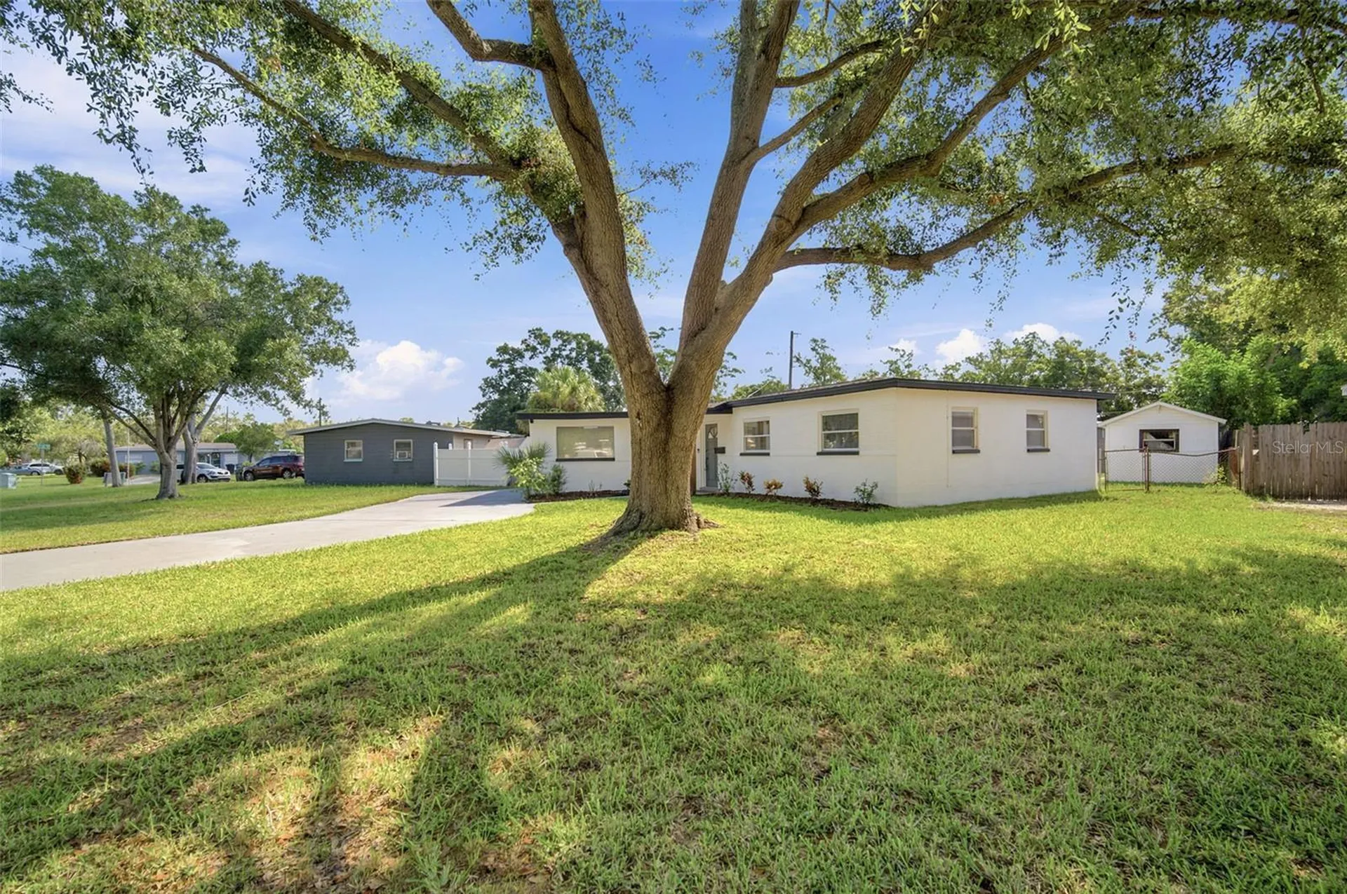 7017 20th Street N St Petersburg FL 33702