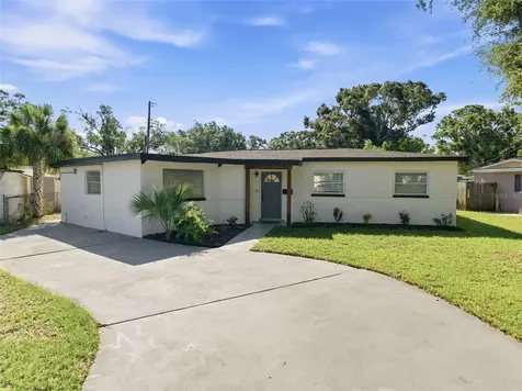 7017 20th Street N St Petersburg FL 33702