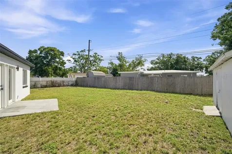 7017 20th Street N St Petersburg FL 33702