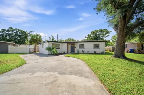7017 20th Street N St Petersburg FL 33702