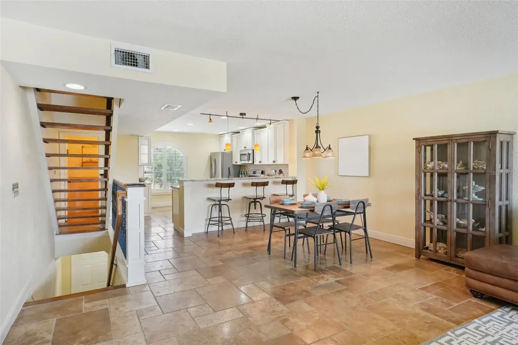637 Pinellas Bayway Tierra Verde FL 33715