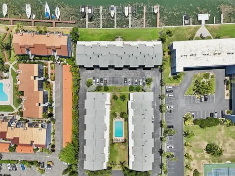 637 Pinellas Bayway Tierra Verde FL 33715