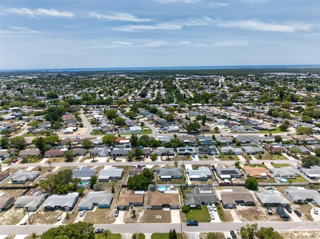 10237 Oak Hill Drive Port Richey FL 34668