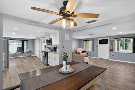 10237 Oak Hill Drive Port Richey FL 34668