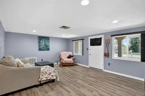 10237 Oak Hill Drive Port Richey FL 34668