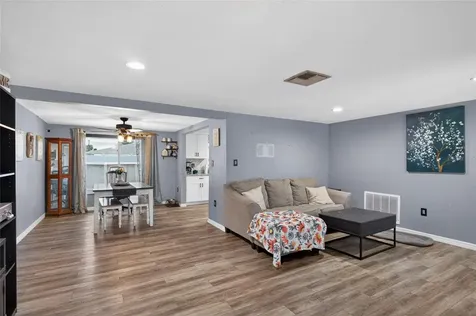 10237 Oak Hill Drive Port Richey FL 34668