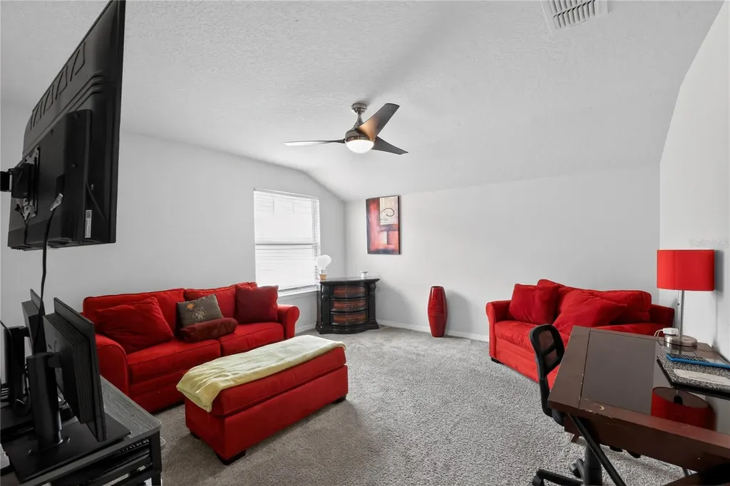19263 Briarbrook Drive Tampa FL 33647