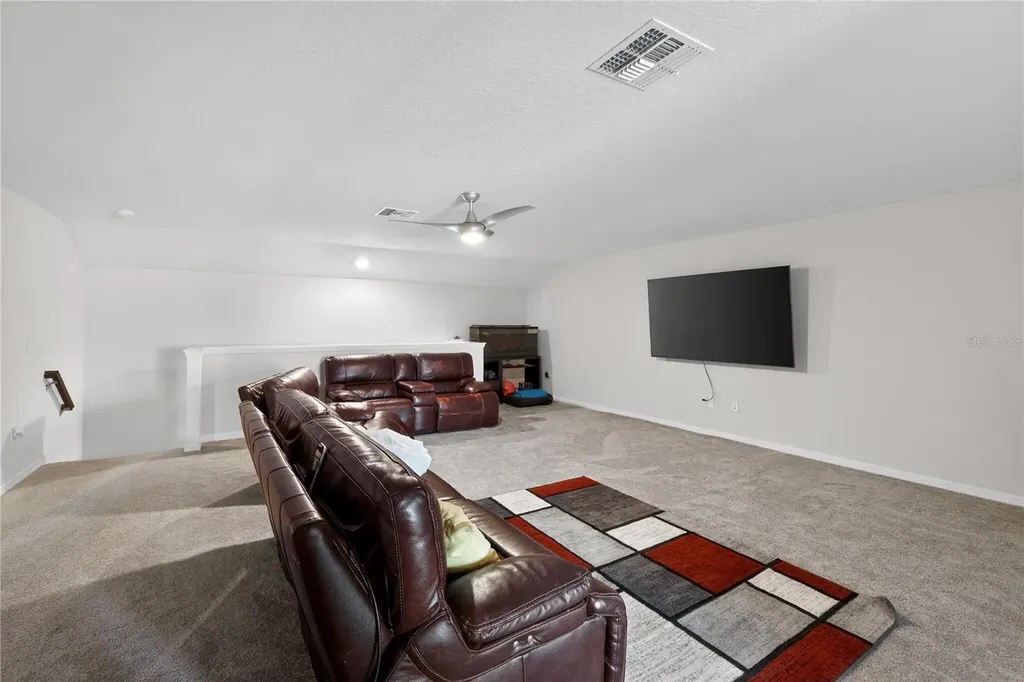 19263 Briarbrook Drive Tampa FL 33647