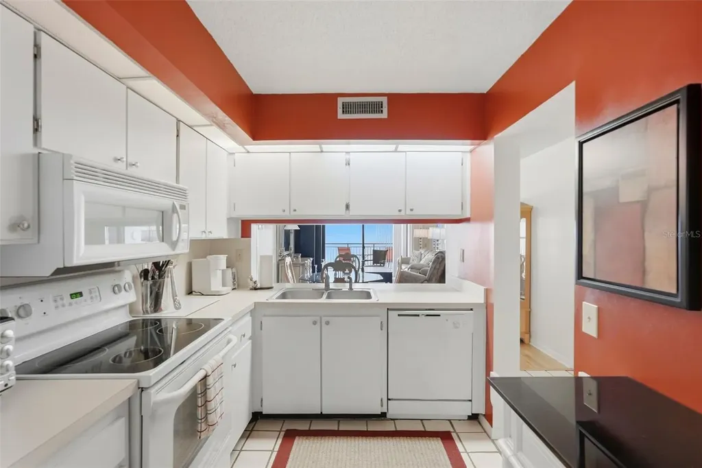 6372 Palma Del Mar Boulevard S St Petersburg FL 33715