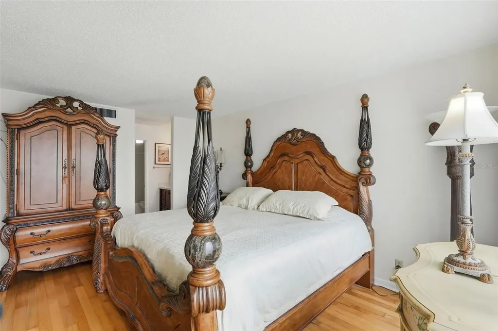 6372 Palma Del Mar Boulevard S St Petersburg FL 33715