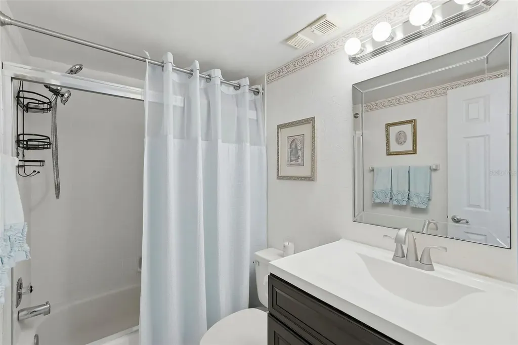 6372 Palma Del Mar Boulevard S St Petersburg FL 33715