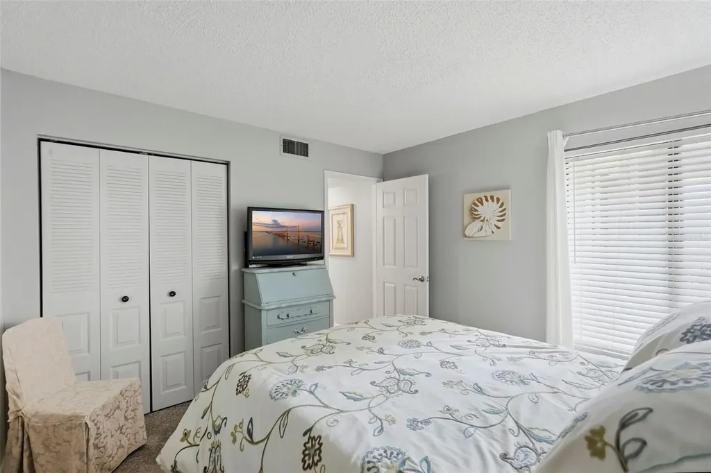 6372 Palma Del Mar Boulevard S St Petersburg FL 33715