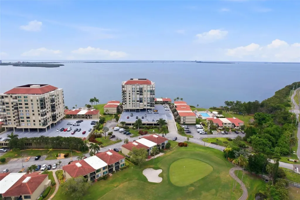 6372 Palma Del Mar Boulevard S St Petersburg FL 33715
