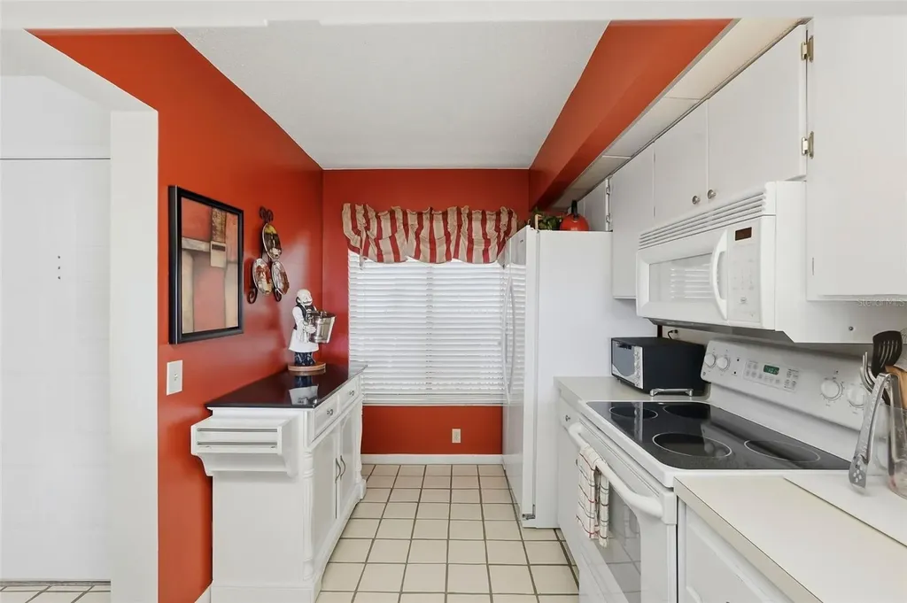 6372 Palma Del Mar Boulevard S St Petersburg FL 33715