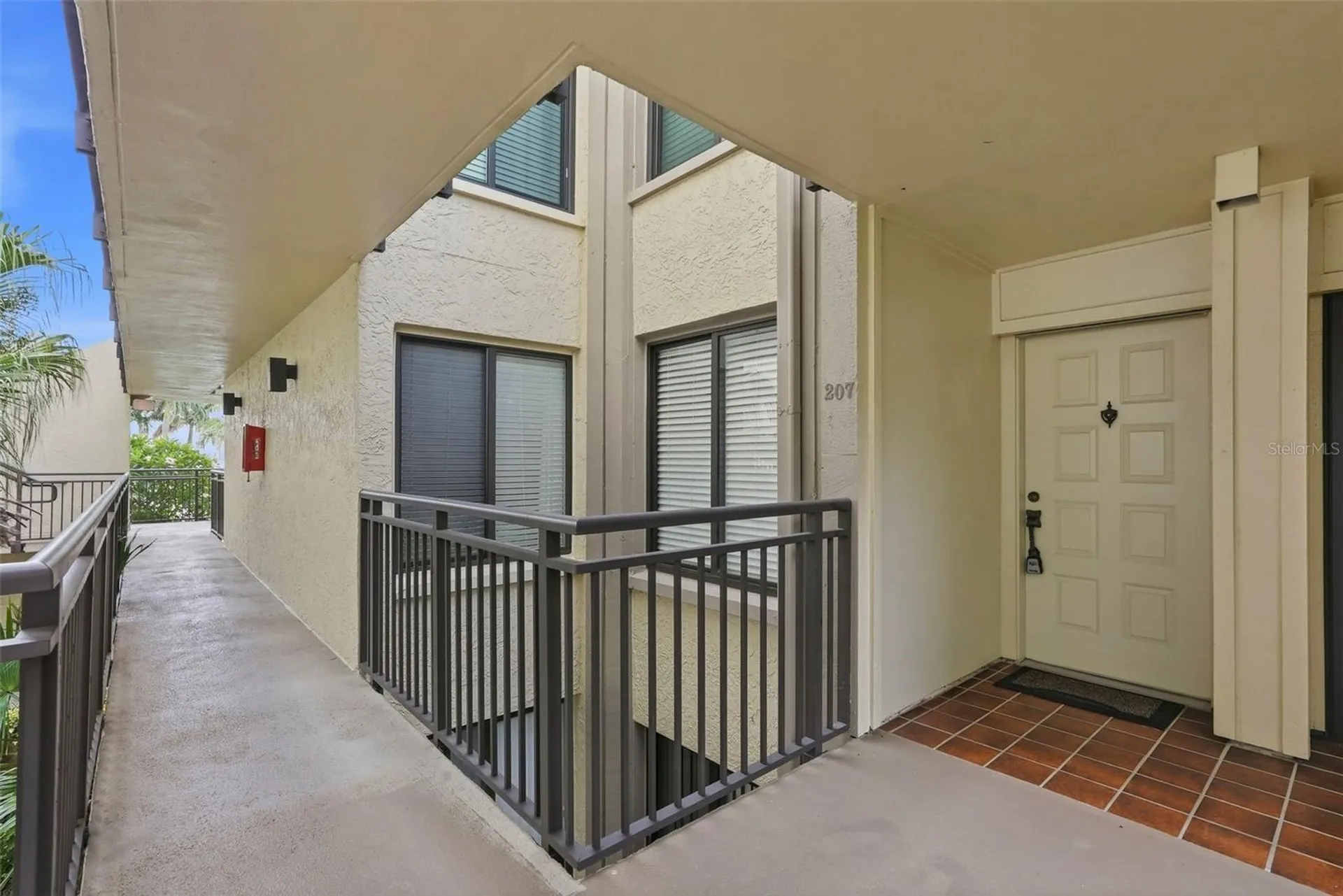 6372 Palma Del Mar Boulevard S St Petersburg FL 33715