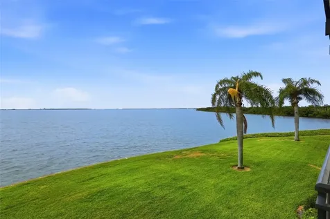 6372 Palma Del Mar Boulevard S St Petersburg FL 33715