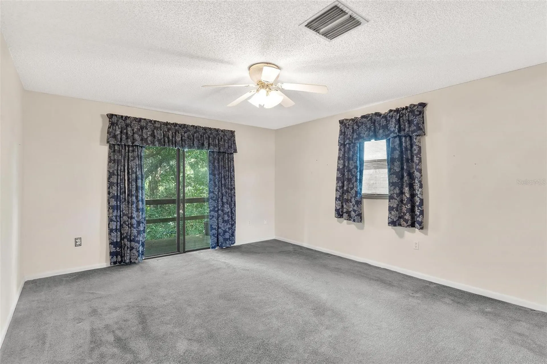 1214 W Crooked Lake Place Eustis FL 32726