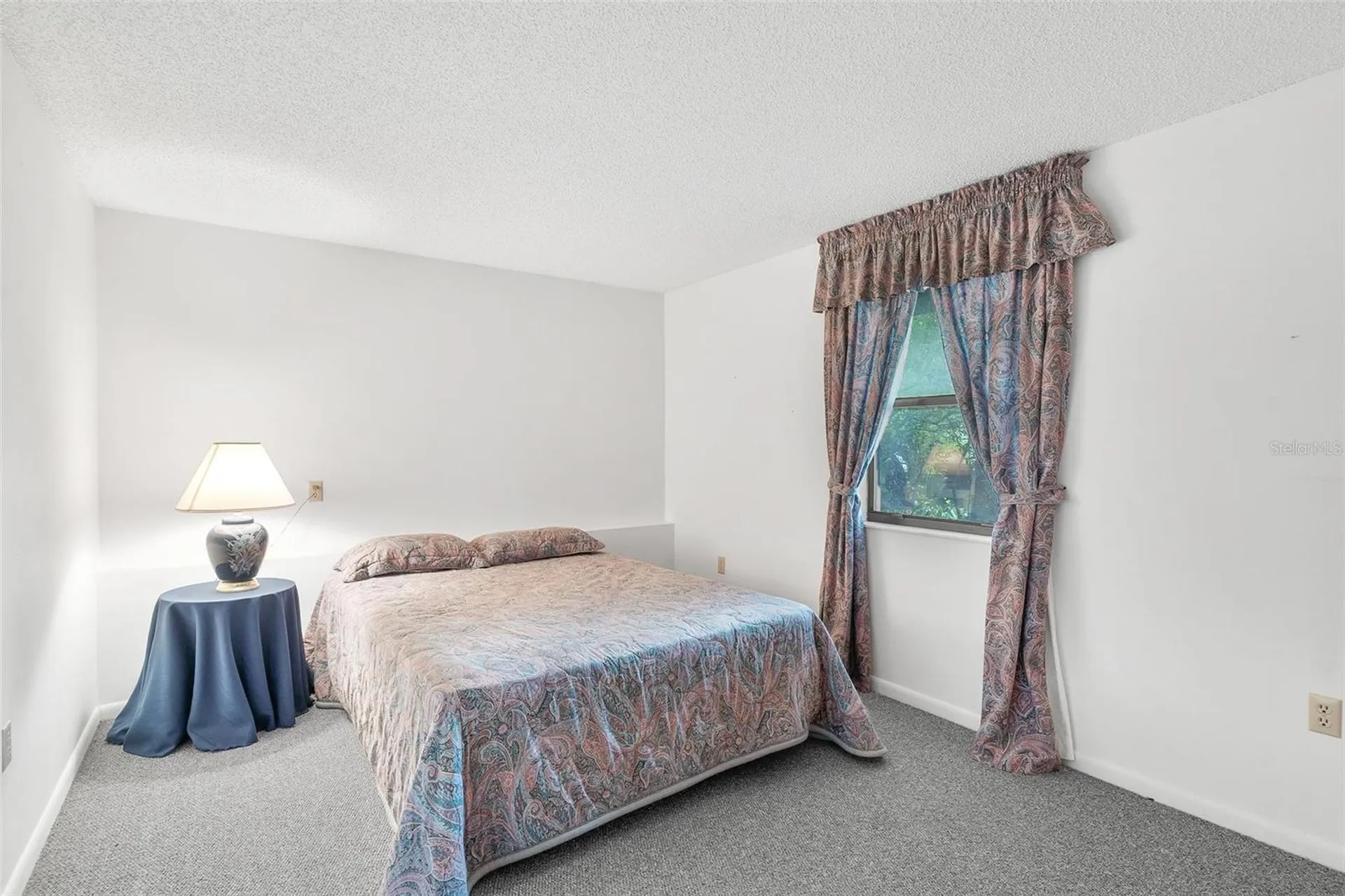 1214 W Crooked Lake Place Eustis FL 32726