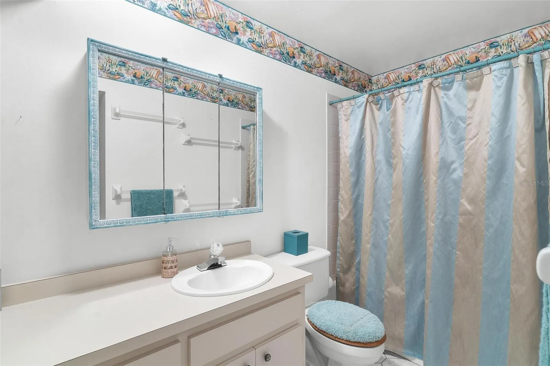 1214 W Crooked Lake Place Eustis FL 32726